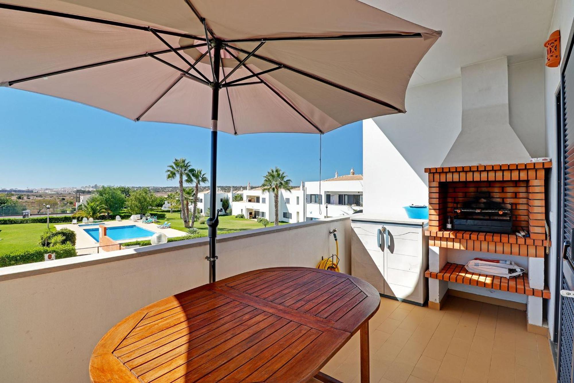 Pera Secret Garden 1 And Pool By Homing Daire Dış mekan fotoğraf