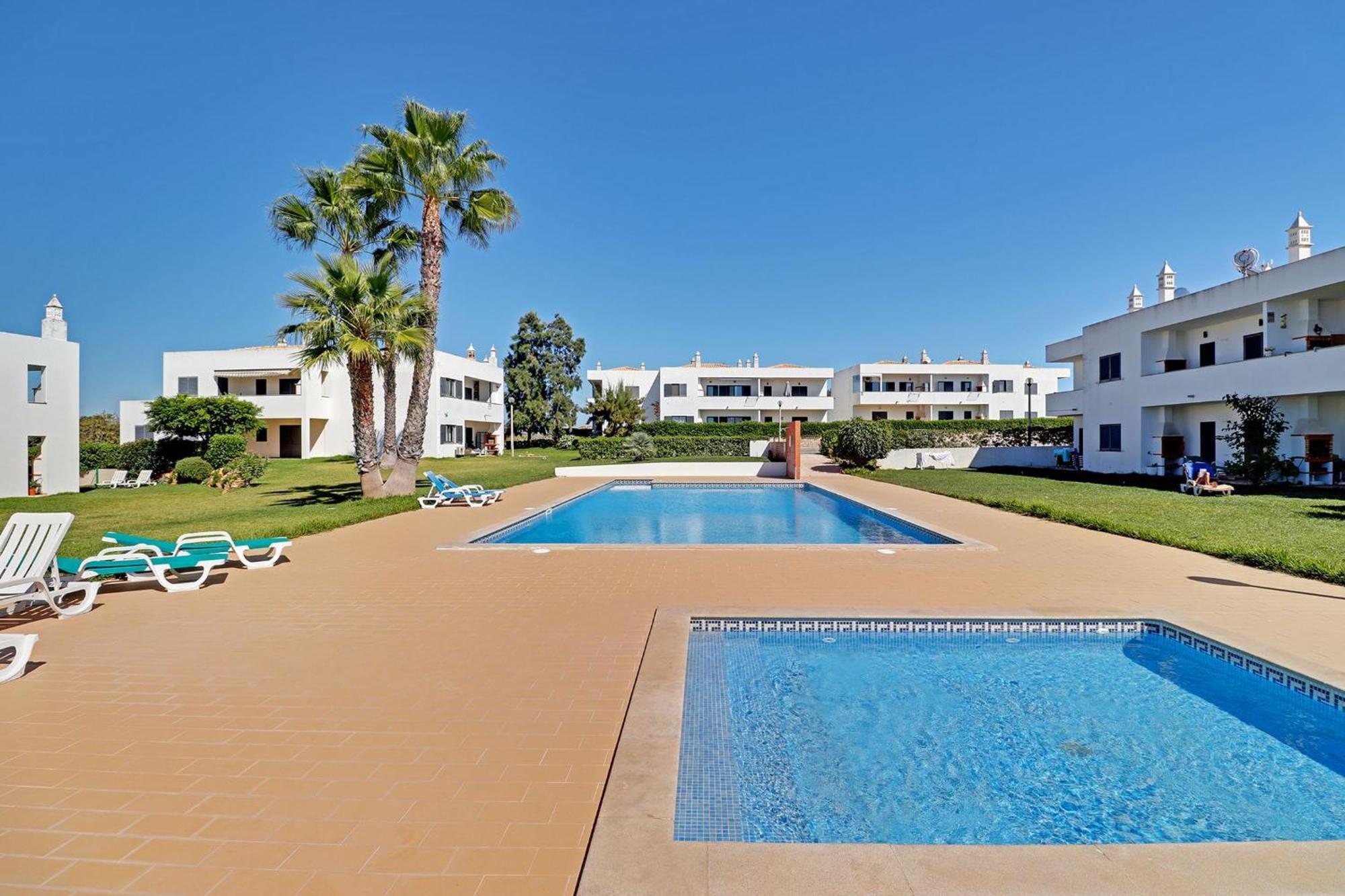 Pera Secret Garden 1 And Pool By Homing Daire Dış mekan fotoğraf
